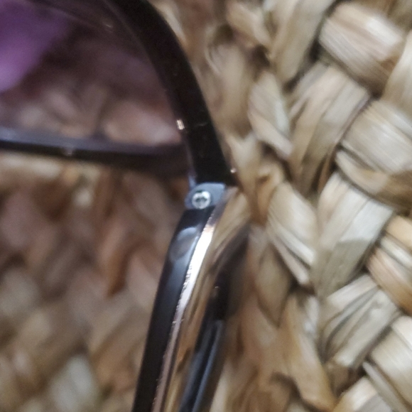 Sunglasses for her by ellure haven't seen any like - Picture 9 of 10